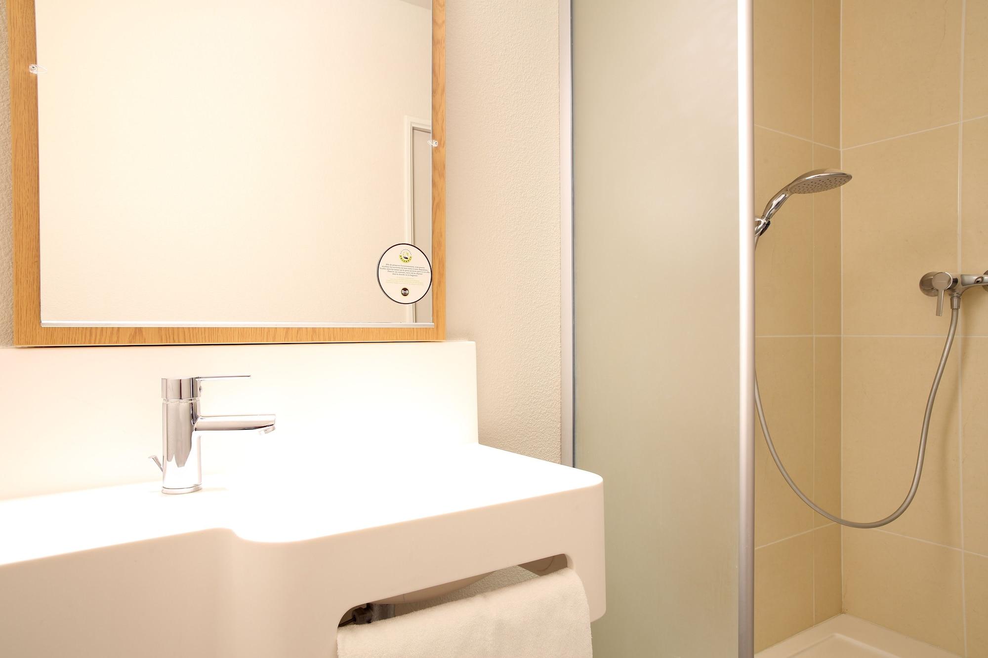 B&B Hotel Montpellier Centre Le Millenaire エクステリア 写真